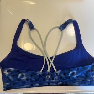 Lululemon Free To Be Bra